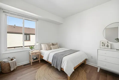 $185,000 | 1729 Cedarbrook Court, Sycamore, IL 60178