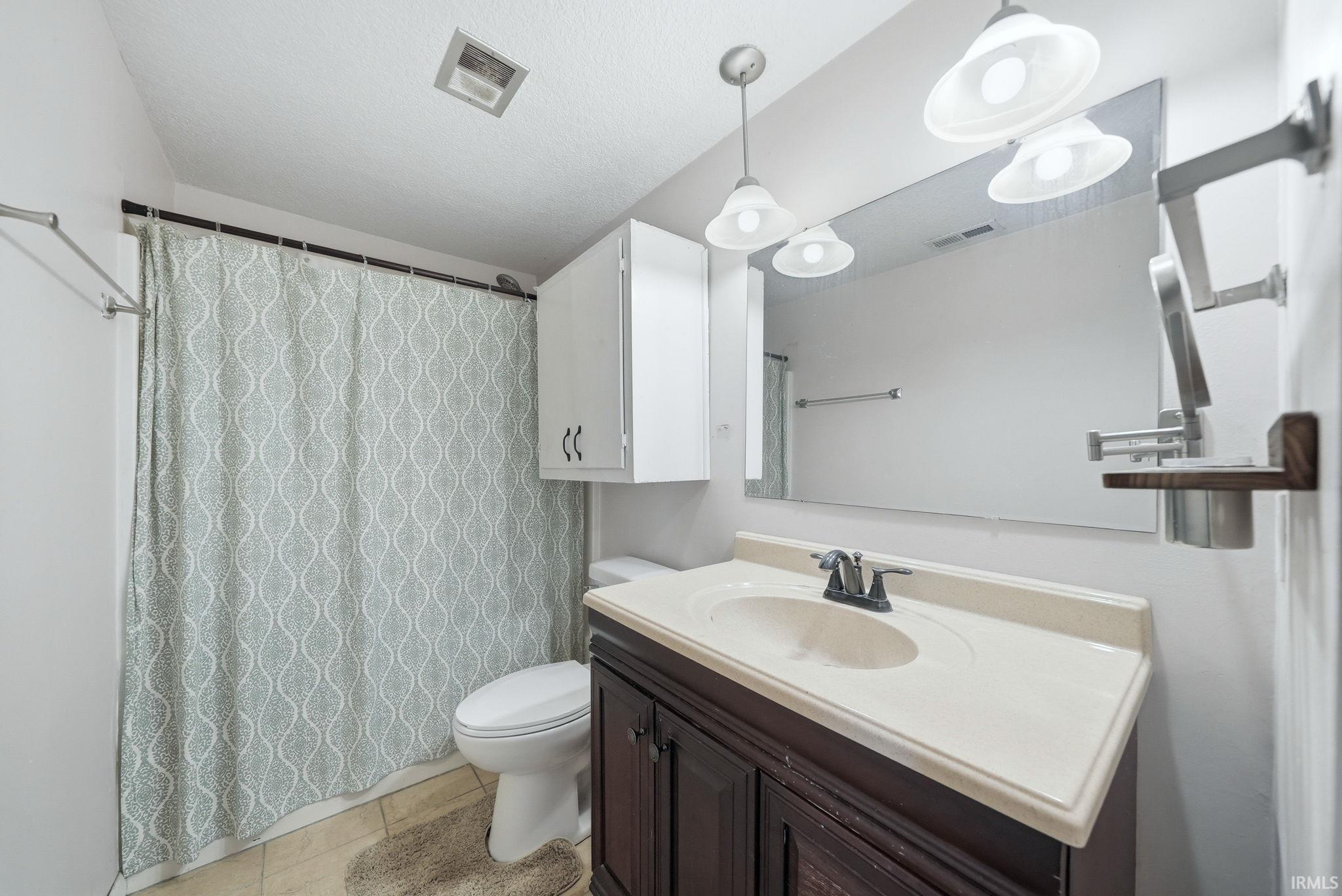 22902 Woodburn Road Woodburn, IN 46797 - Photo 13 of 25