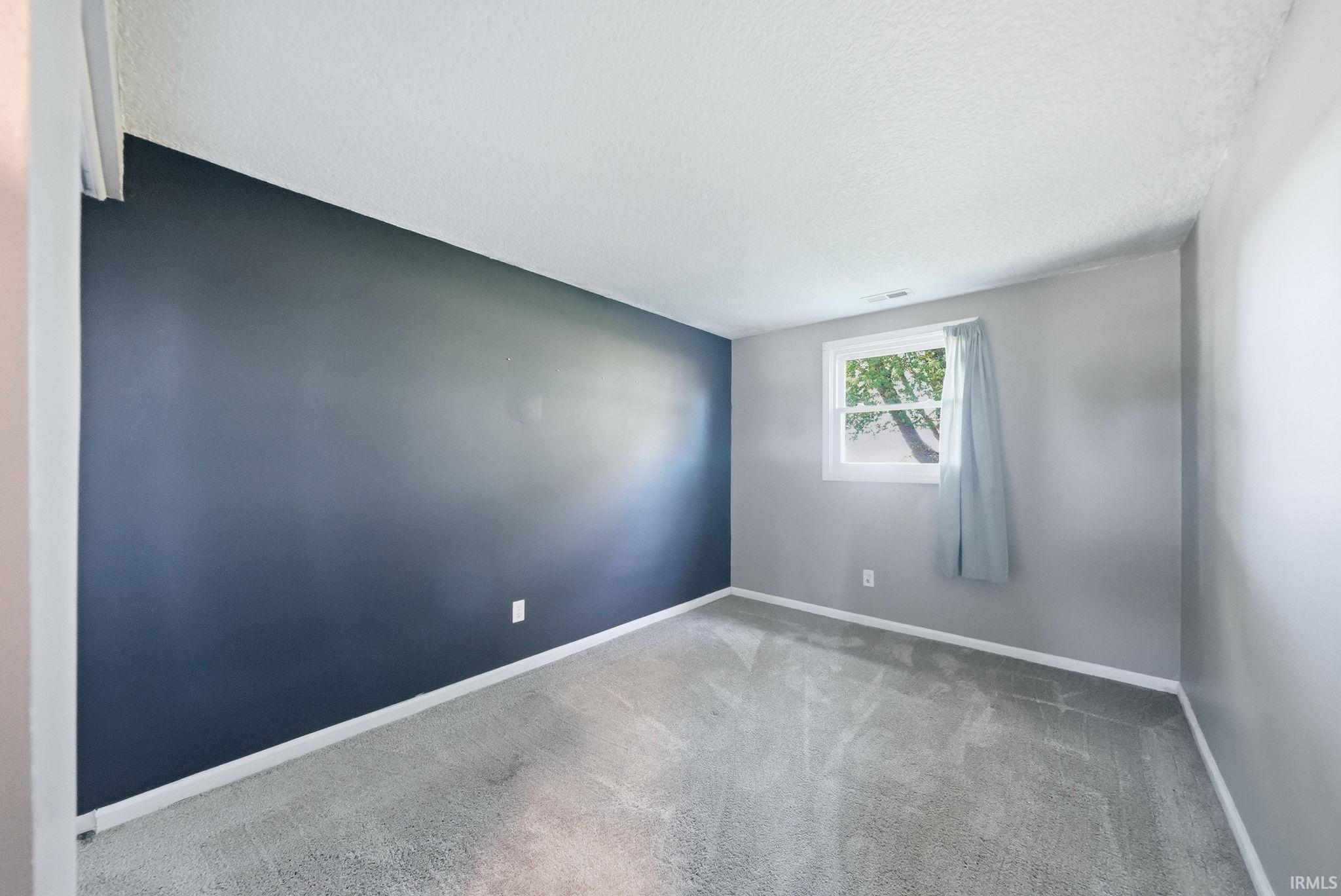 22902 Woodburn Road Woodburn, IN 46797 - Photo 14 of 25