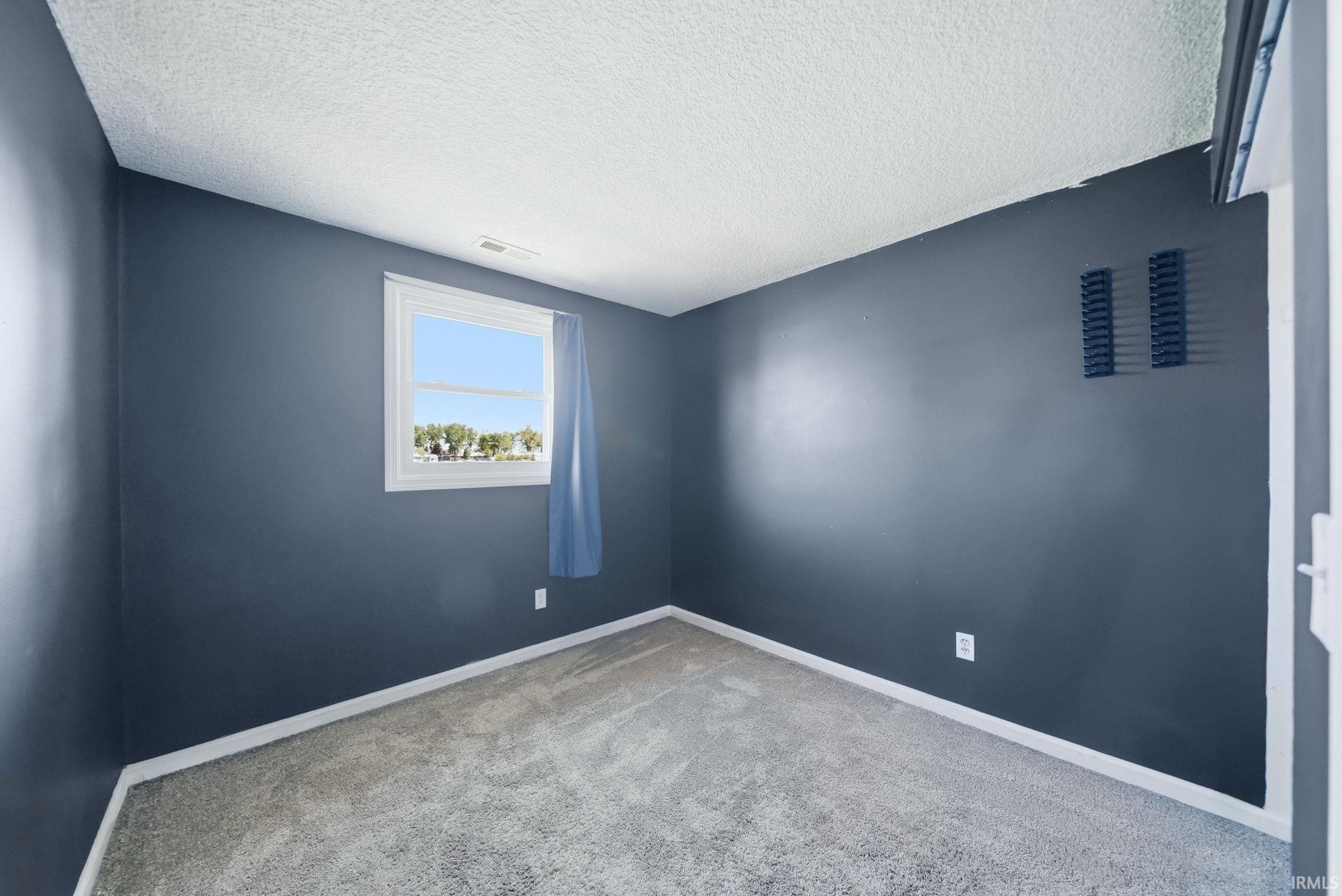 22902 Woodburn Road Woodburn, IN 46797 - Photo 19 of 25