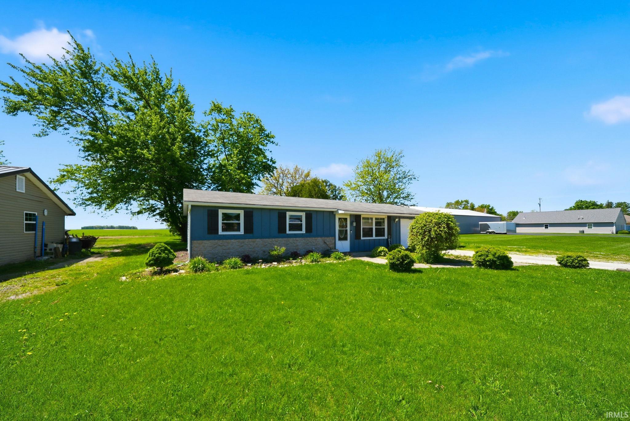 22902 Woodburn Road Woodburn, IN 46797 - Photo 2 of 25