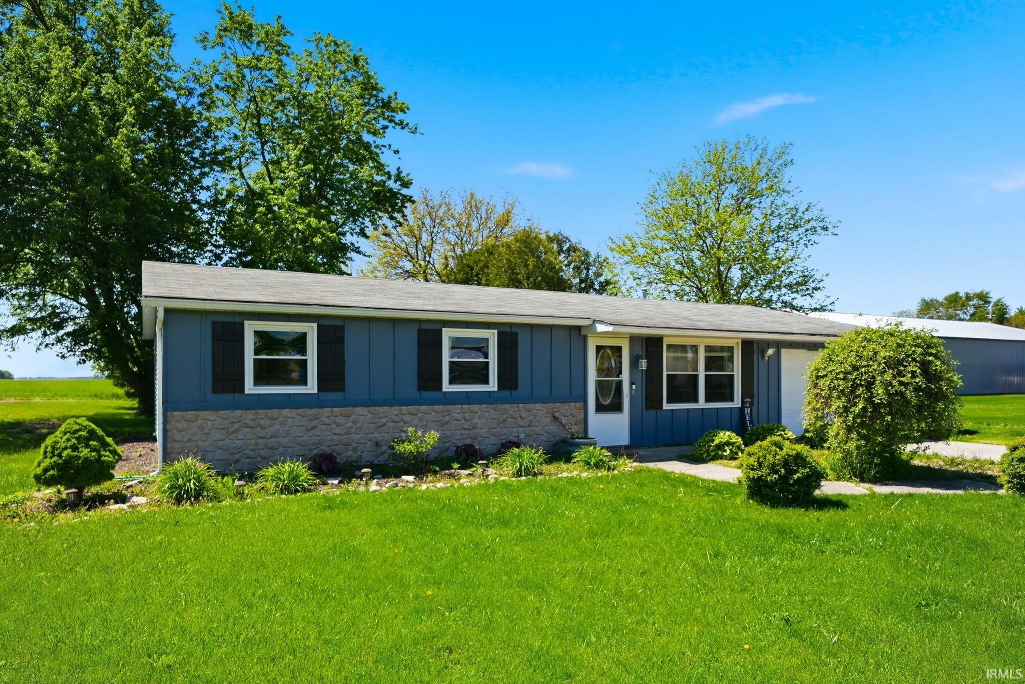 22902 Woodburn Road Woodburn, IN 46797 - Photo 3 of 25