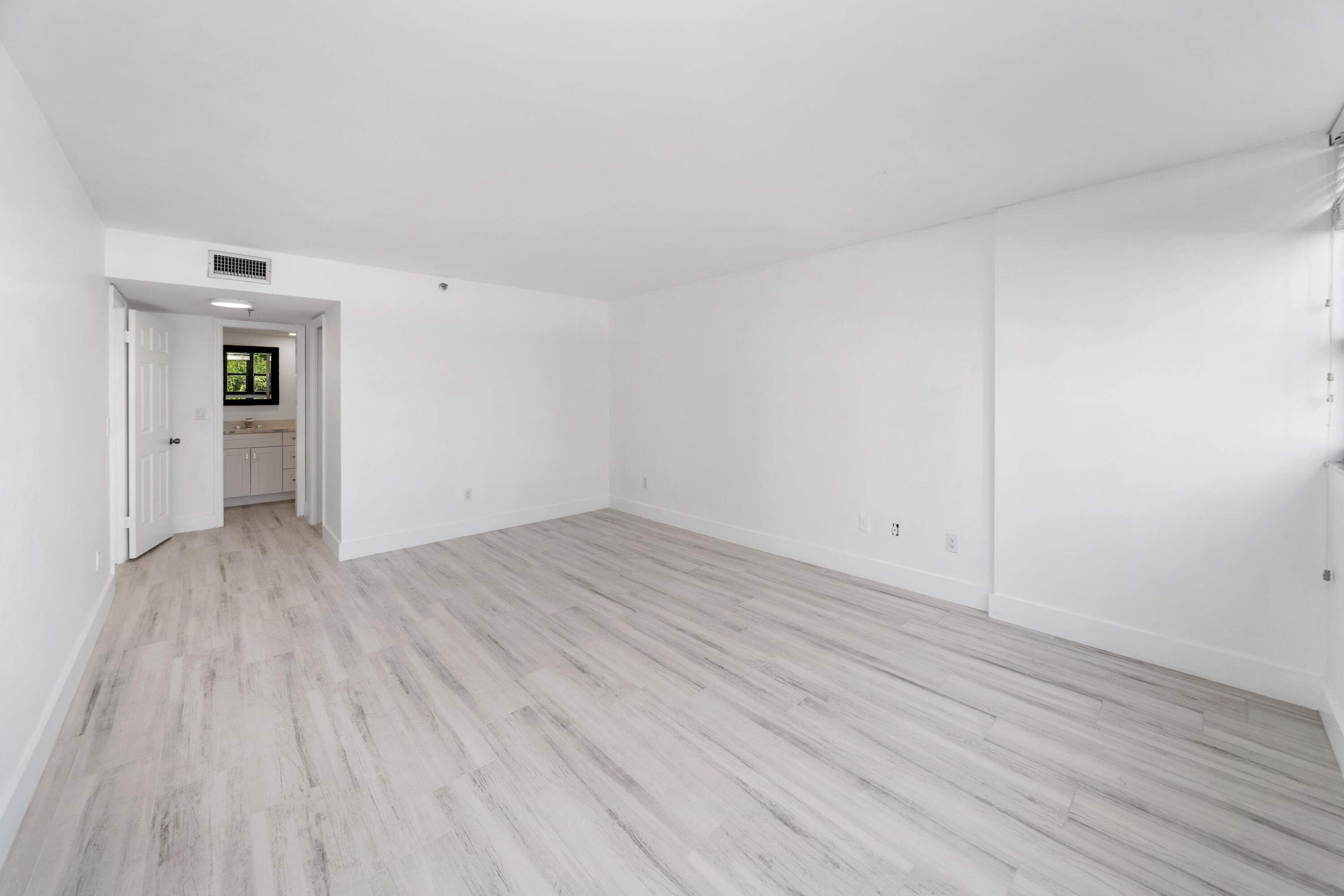 859 Jeffery Street, Unit 310 Boca Raton, FL 33487 - Photo 13 of 45 FXX_2184