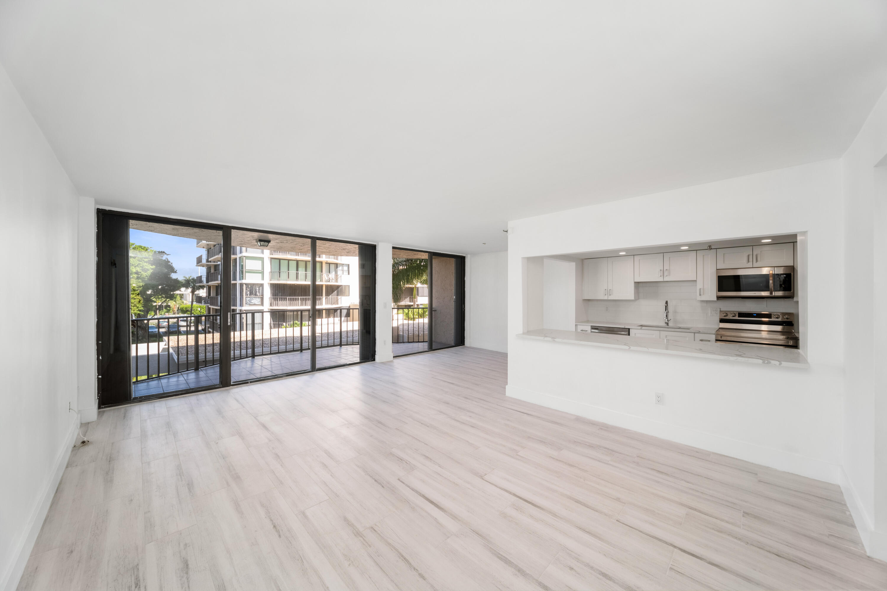 859 Jeffery Street, Unit 310 Boca Raton, FL 33487 - Photo 8 of 45 FXX_2238