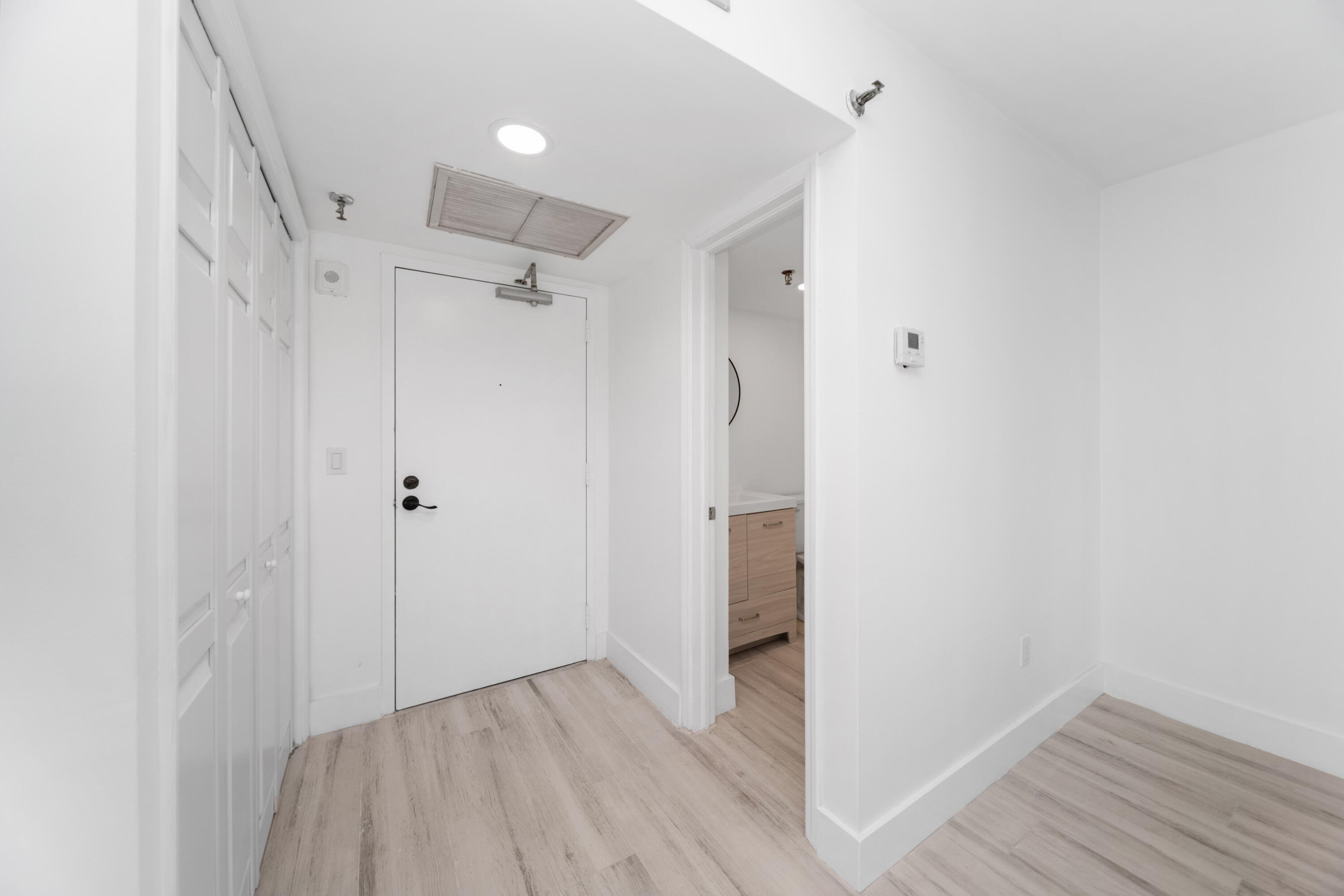 859 Jeffery Street, Unit 310 Boca Raton, FL 33487 - Photo 9 of 45 FXX_2244