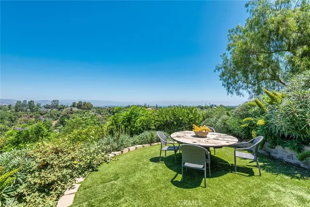 $13,495,000 | 5207 Saddle Creek Road, Hidden Hills, CA 91302