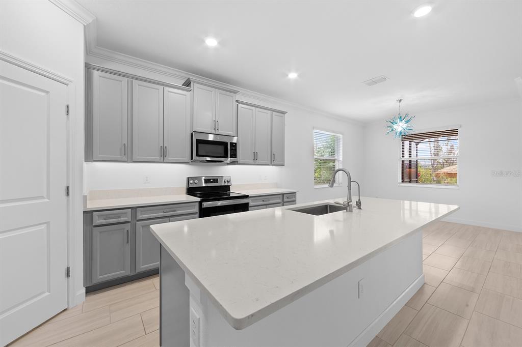 14265 17th Court East Parrish, FL 34219 - Photo 5 of 43