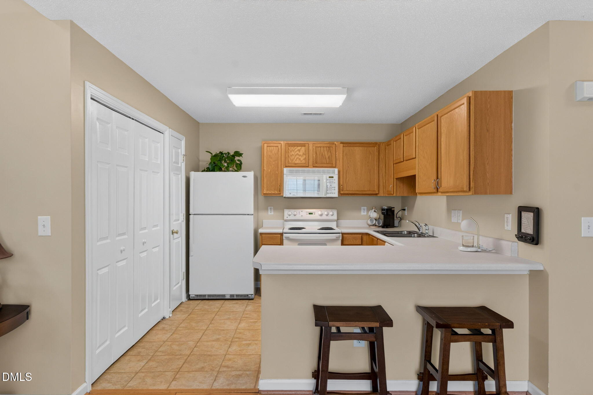 5512 Roan Mountain Place Raleigh, NC 27613 - Photo 11 of 42