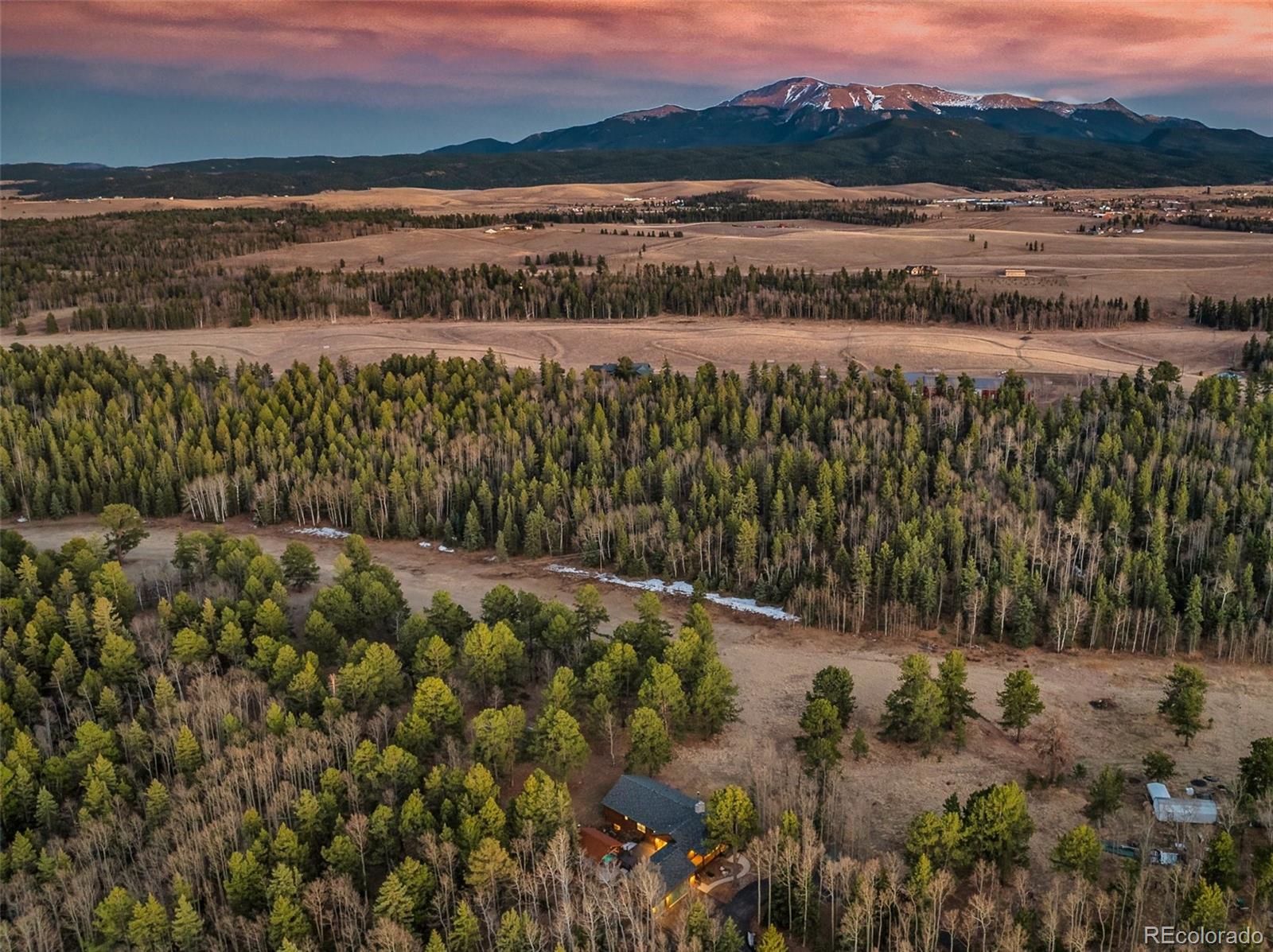 284 County Road 511 Divide, CO 80814 - Photo 4 of 50
