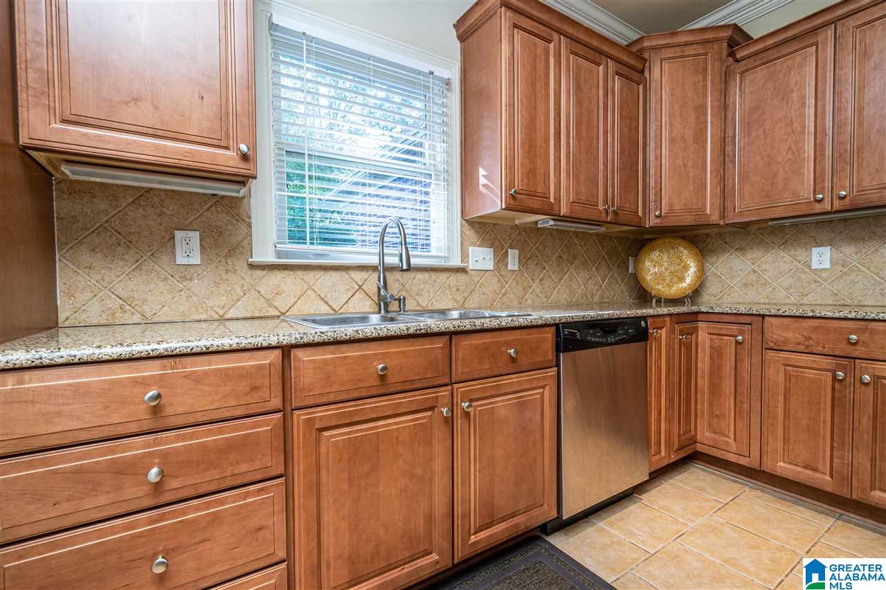 2350 Freestone Ridge Cove Birmingham, AL 35226 - Photo 15 of 49