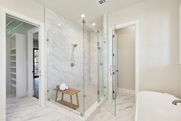 $1,150,000 | 115 Palo Blanco Street, Mabank, TX 75156