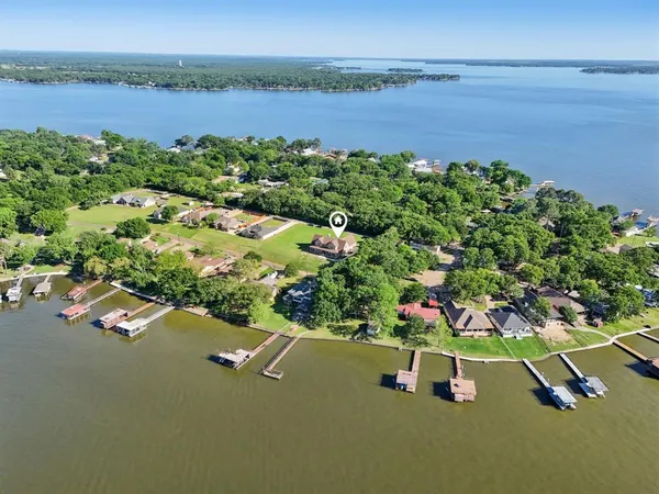 $1,150,000 | 115 Palo Blanco Street, Mabank, TX 75156