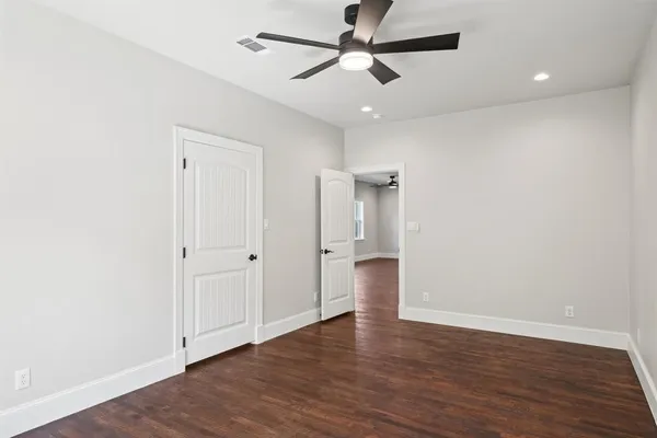 $1,150,000 | 115 Palo Blanco Street, Mabank, TX 75156