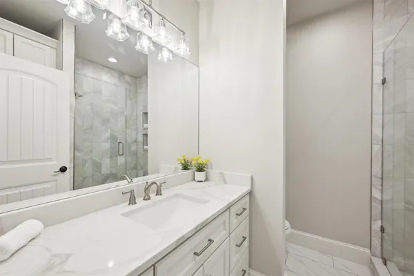 $1,150,000 | 115 Palo Blanco Street, Mabank, TX 75156