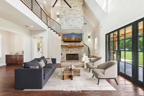 $1,150,000 | 115 Palo Blanco Street, Mabank, TX 75156