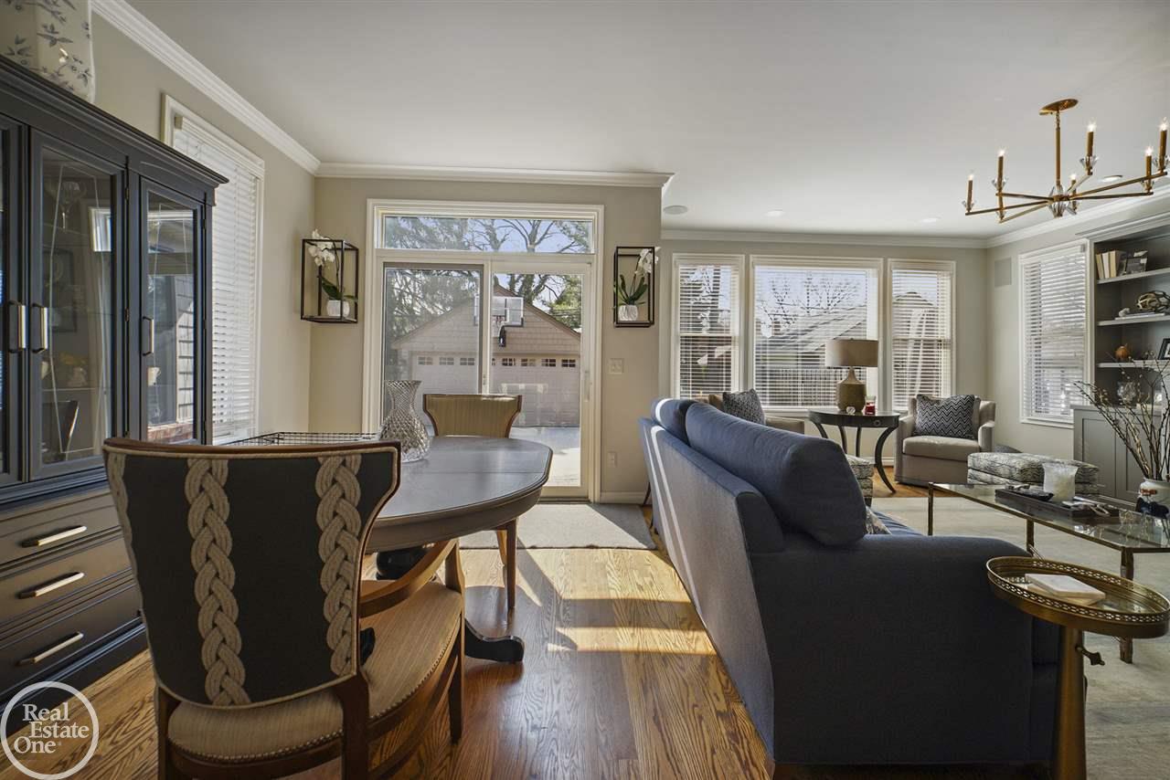 275 Moran Road Grosse Pointe Farms, MI 48236 - Photo 10 of 43