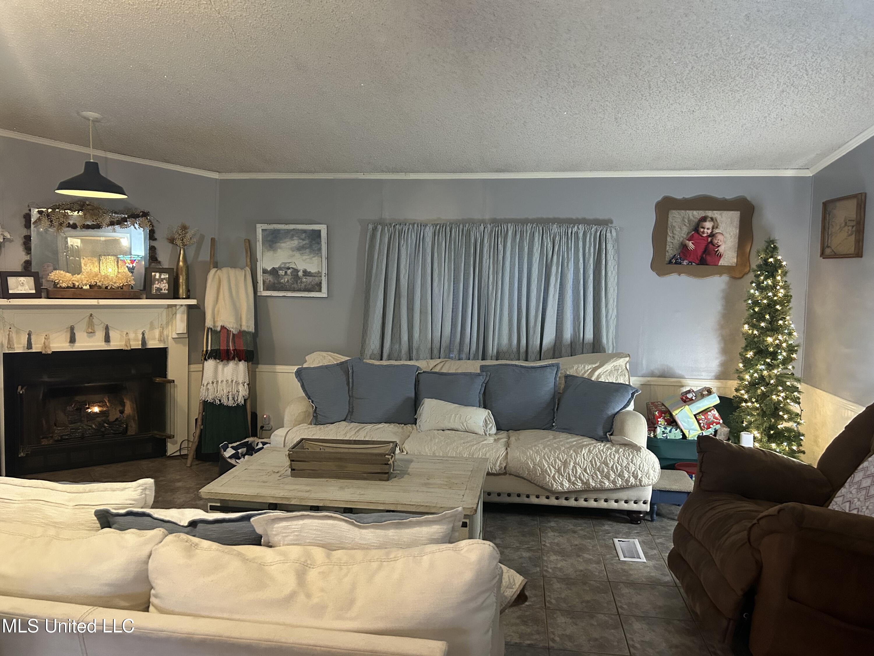 108 Rankin Road Brandon, MS 39042 - Photo 3 of 41 IMG_7034