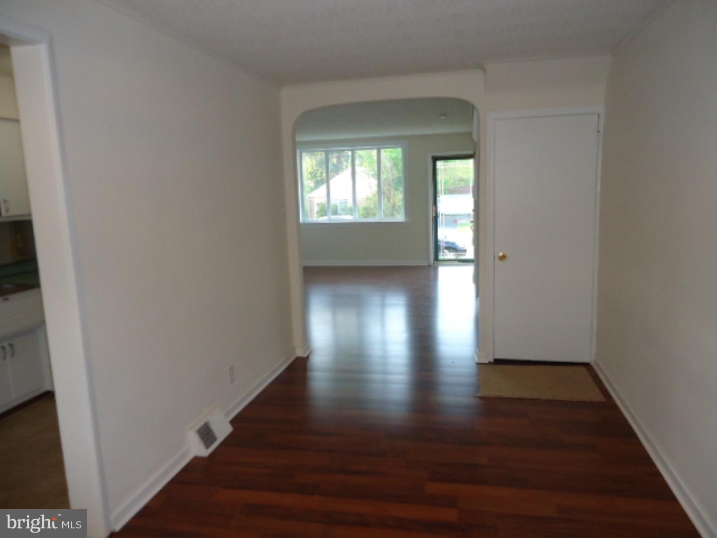 3220 Fordham Road Philadelphia, PA 19114 - Photo 5 of 24 Gallery Image 5