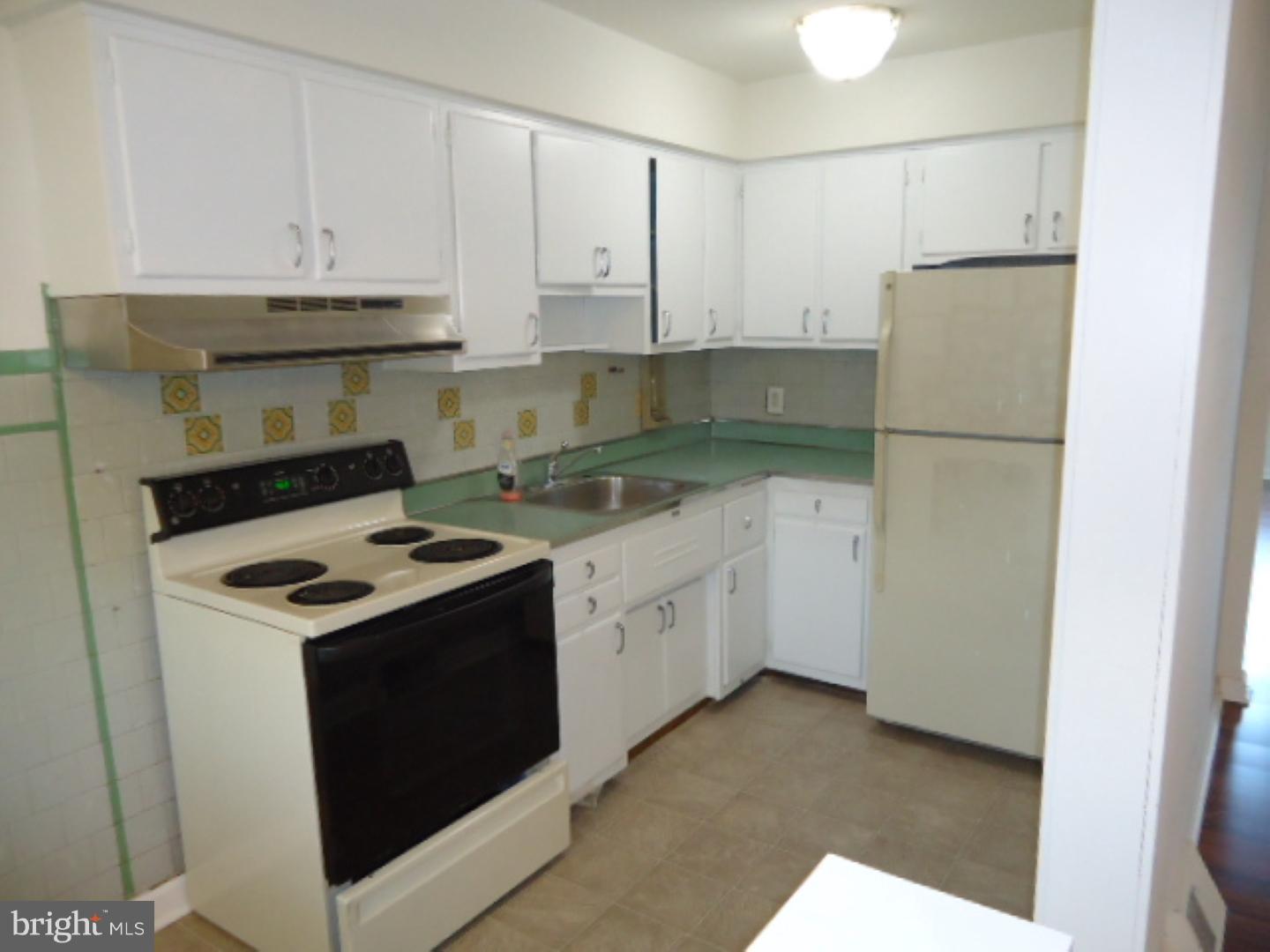 3220 Fordham Road Philadelphia, PA 19114 - Photo 7 of 24 Gallery Image 7