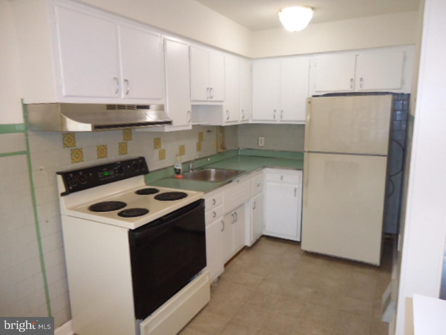 3220 Fordham Road Philadelphia, PA 19114 - Photo 9 of 24 Gallery Image 9