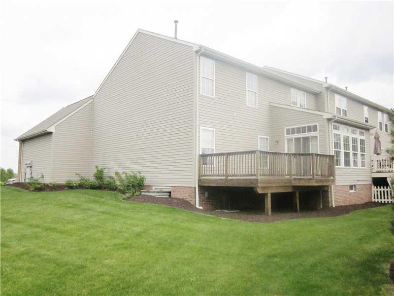 133 Park Place McKees Rocks, PA 15136 - Photo 20 of 21 Exterior Back.