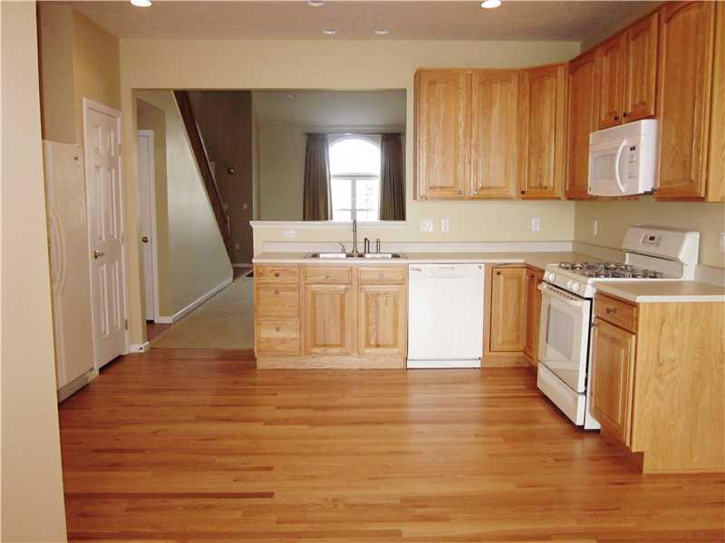 133 Park Place McKees Rocks, PA 15136 - Photo 3 of 21 Kitchen.