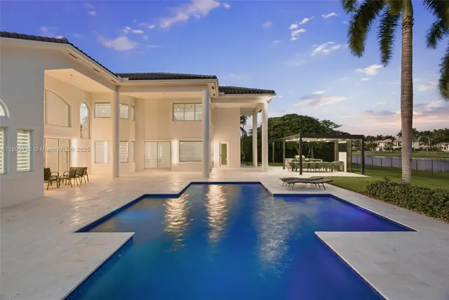 $3,300,000 | 3526 Juniper Lane, Davie, FL 33330