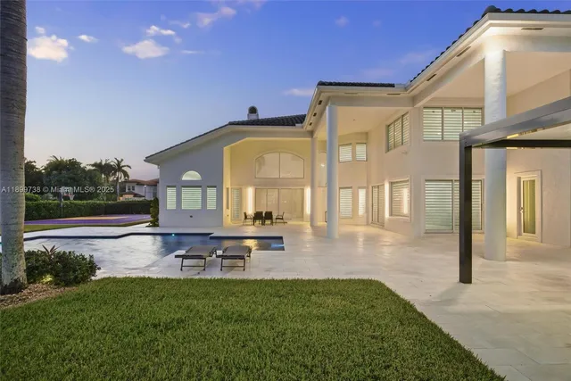 $3,300,000 | 3526 Juniper Lane, Davie, FL 33330