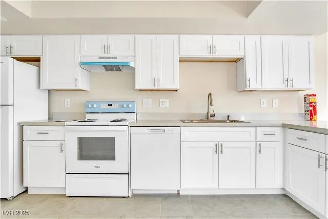 $1,450 | 2217 North Jones Boulevard, Unit 3, Las Vegas, NV 89108