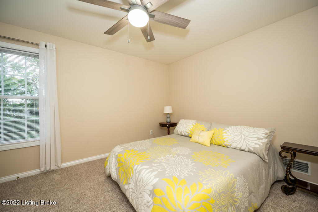 8708 Shepherdsville Road Louisville, KY 40219 - Photo 24 of 70 DN2_8794