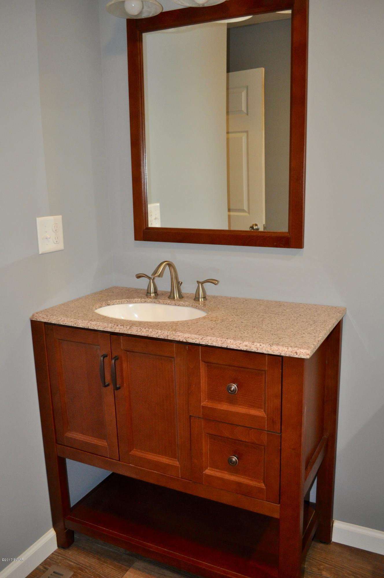 450 Raymondskill Road Milford, PA 18337 - Photo 12 of 24 BATHROOM # 2 ADD'L VIEW