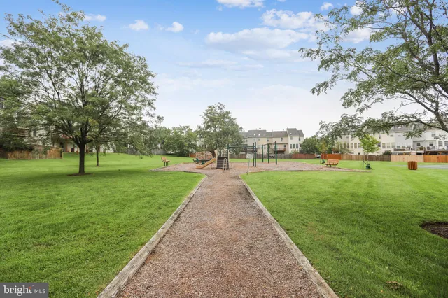 $2,850 | 7510 East Plateau Drive, Hanover, MD 21076