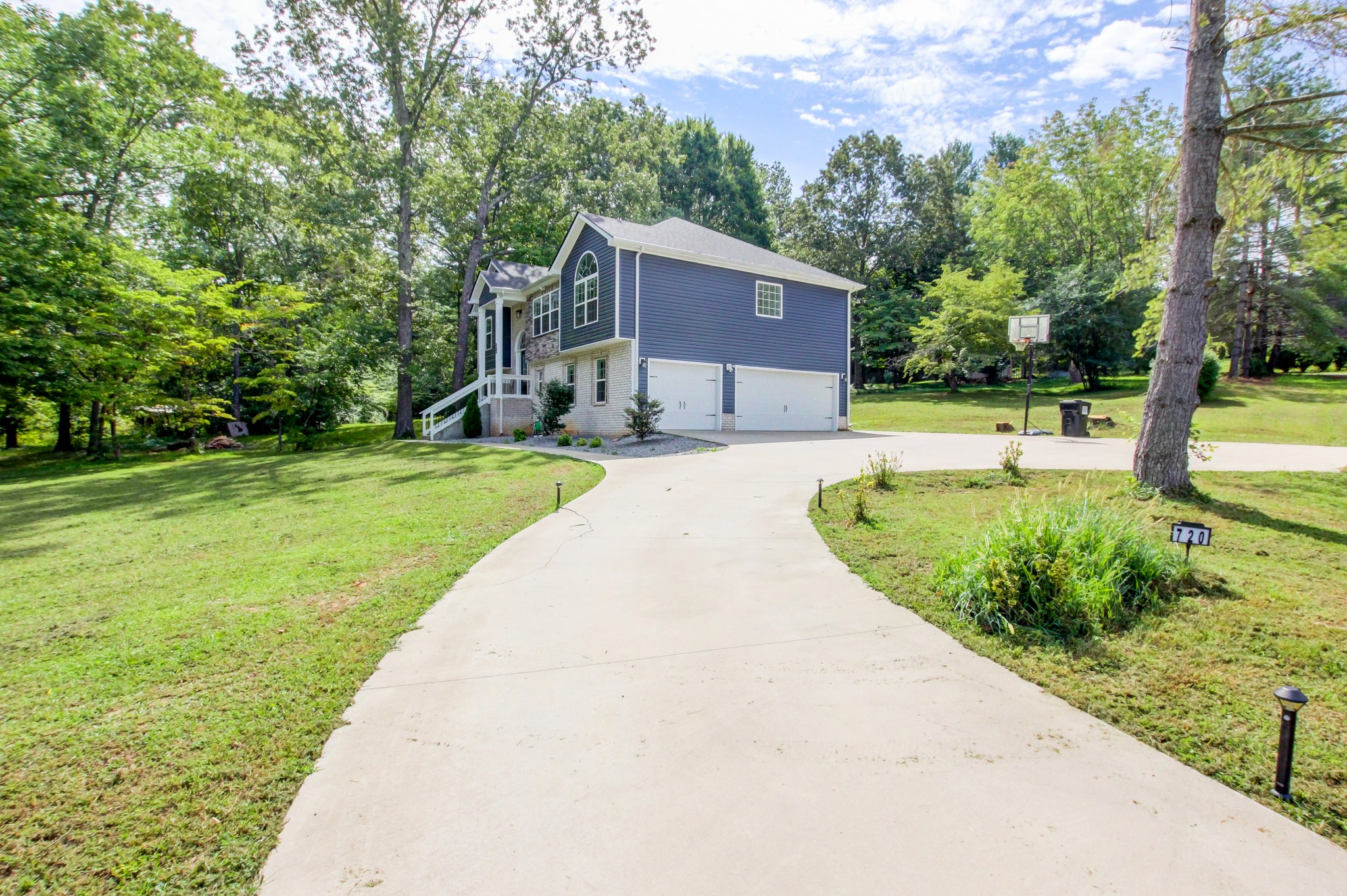 720 Salem Road Clarksville, TN 37040 - Photo 3 of 42 Gallery Image 3