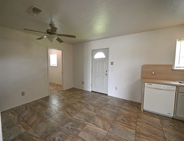 $1,650 | 5321 Farm To Market 51, Decatur, TX 76234