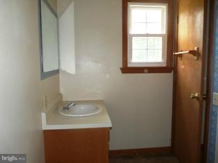 254 Lower View Road Strasburg, VA 22657 - Photo 14 of 29 Half Bath