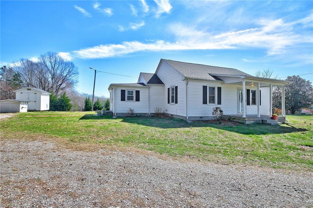 836 New Walters Mill Road Providence, NC 27315 - Photo 1 of 24 Gallery Image 1