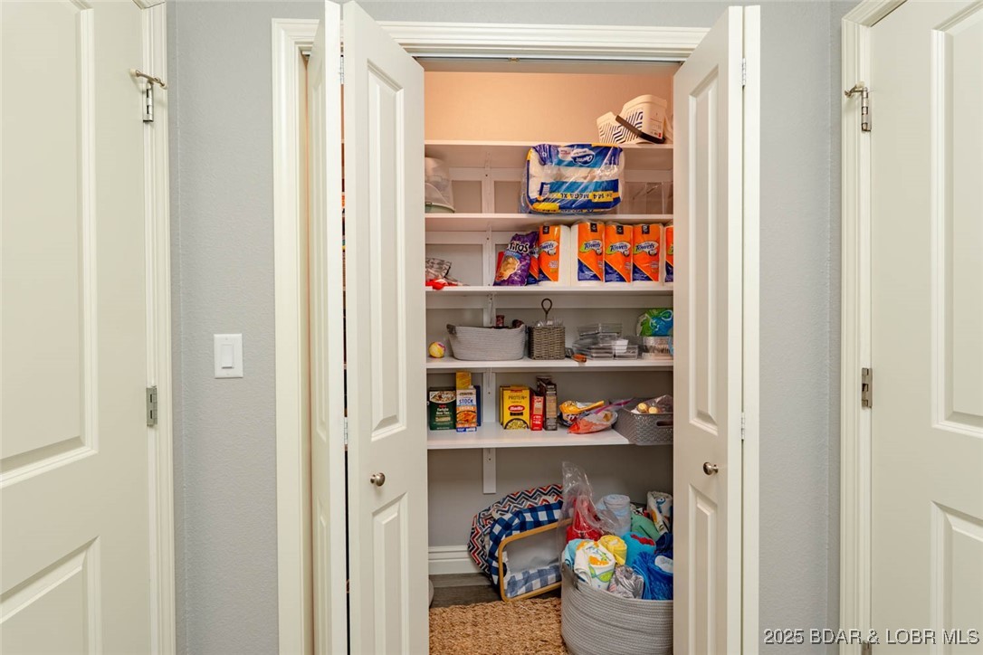 113 Pebble Beach Lane Four Seasons, MO 65049 - Photo 13 of 56