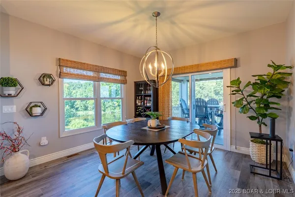 $890,000 | 113 Pebble Beach Lane, Four Seasons, MO 65049