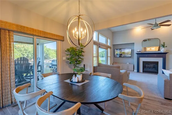 $890,000 | 113 Pebble Beach Lane, Four Seasons, MO 65049