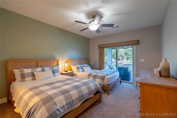 $890,000 | 113 Pebble Beach Lane, Four Seasons, MO 65049