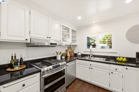 $1,700,000 | 5016 Black Avenue, Pleasanton, CA 94566