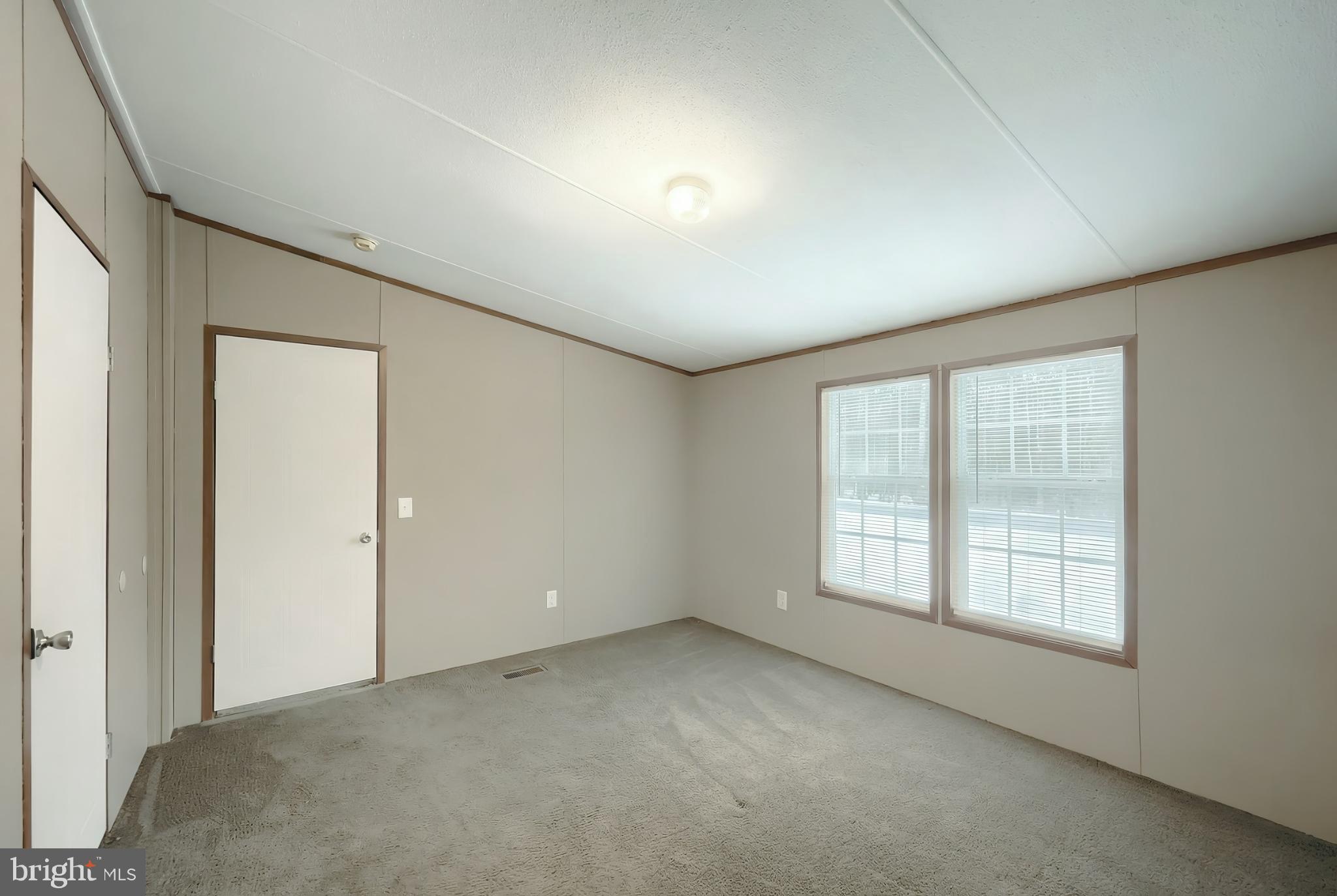 299 Nawakwa Road Biglerville, PA 17307 - Photo 13 of 34 Bright and airy blank canvas awaits your touch.