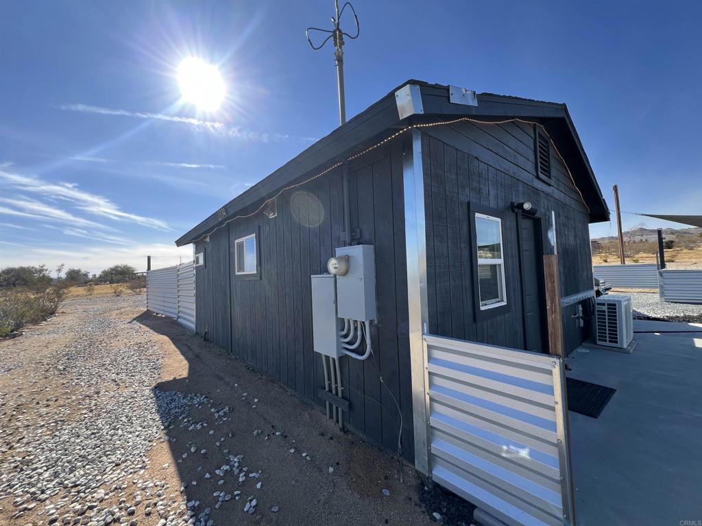 2774 Kickapoo Trail Landers, CA 92285 - Photo 14 of 58
