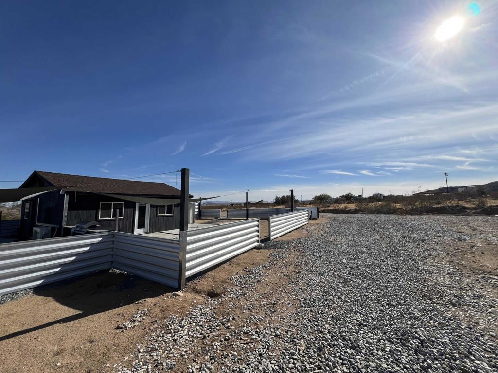 2774 Kickapoo Trail Landers, CA 92285 - Photo 48 of 58