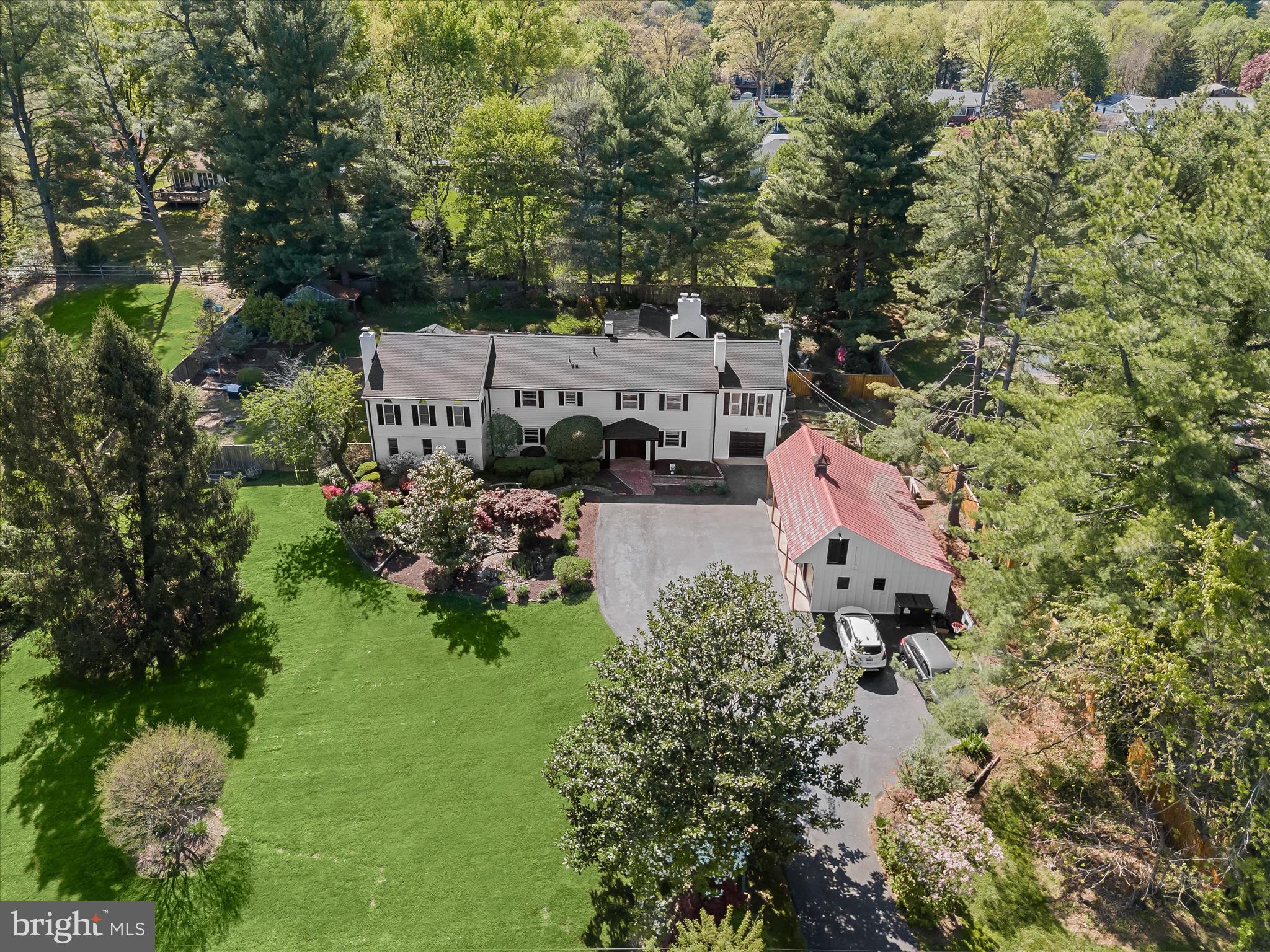 17712 Longdraft Road Gaithersburg, MD 20878 - Photo 3 of 85 an aerial view of a house with a yard