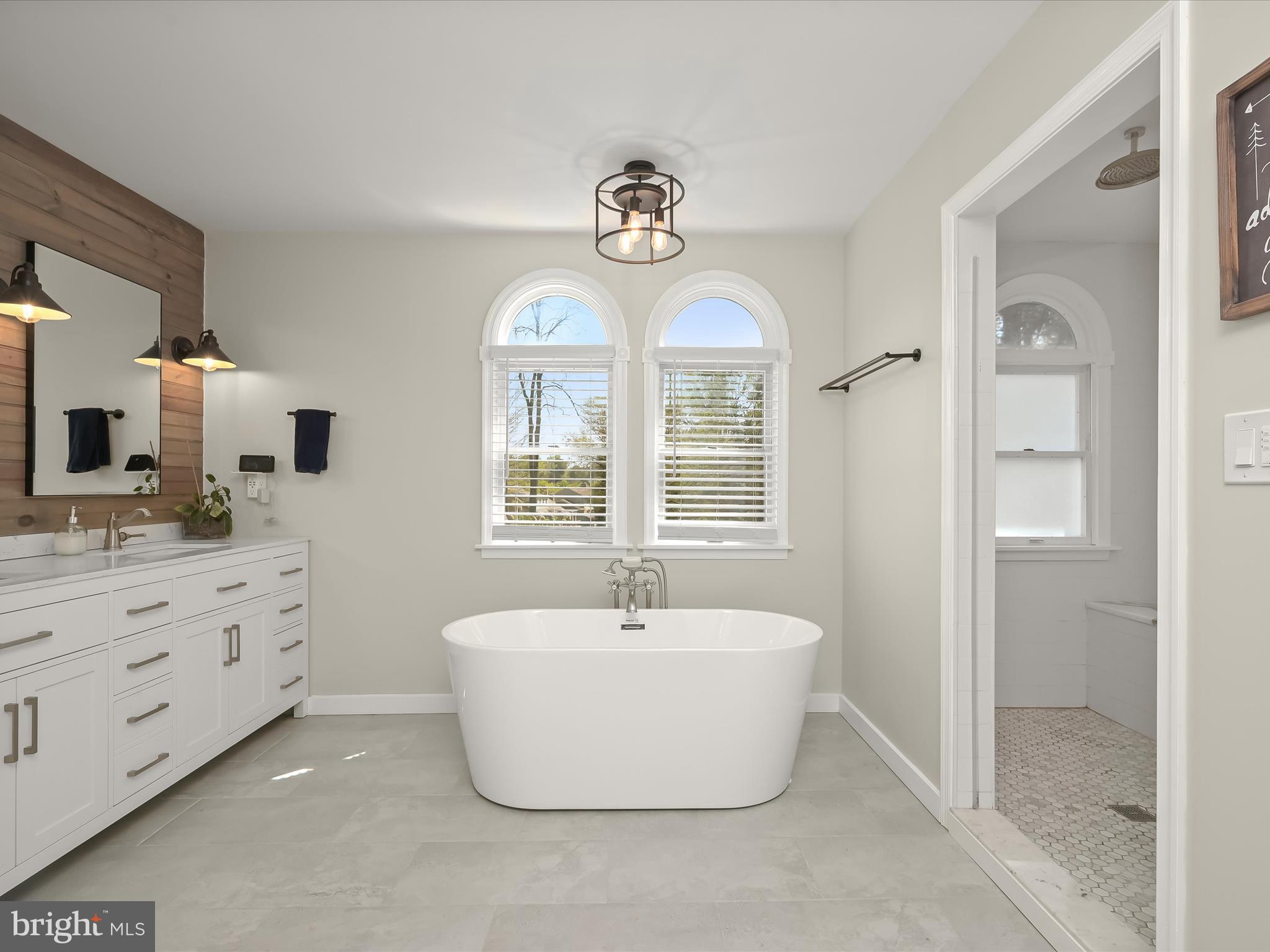 17712 Longdraft Road Gaithersburg, MD 20878 - Photo 40 of 85 Primary Spa-like Bath