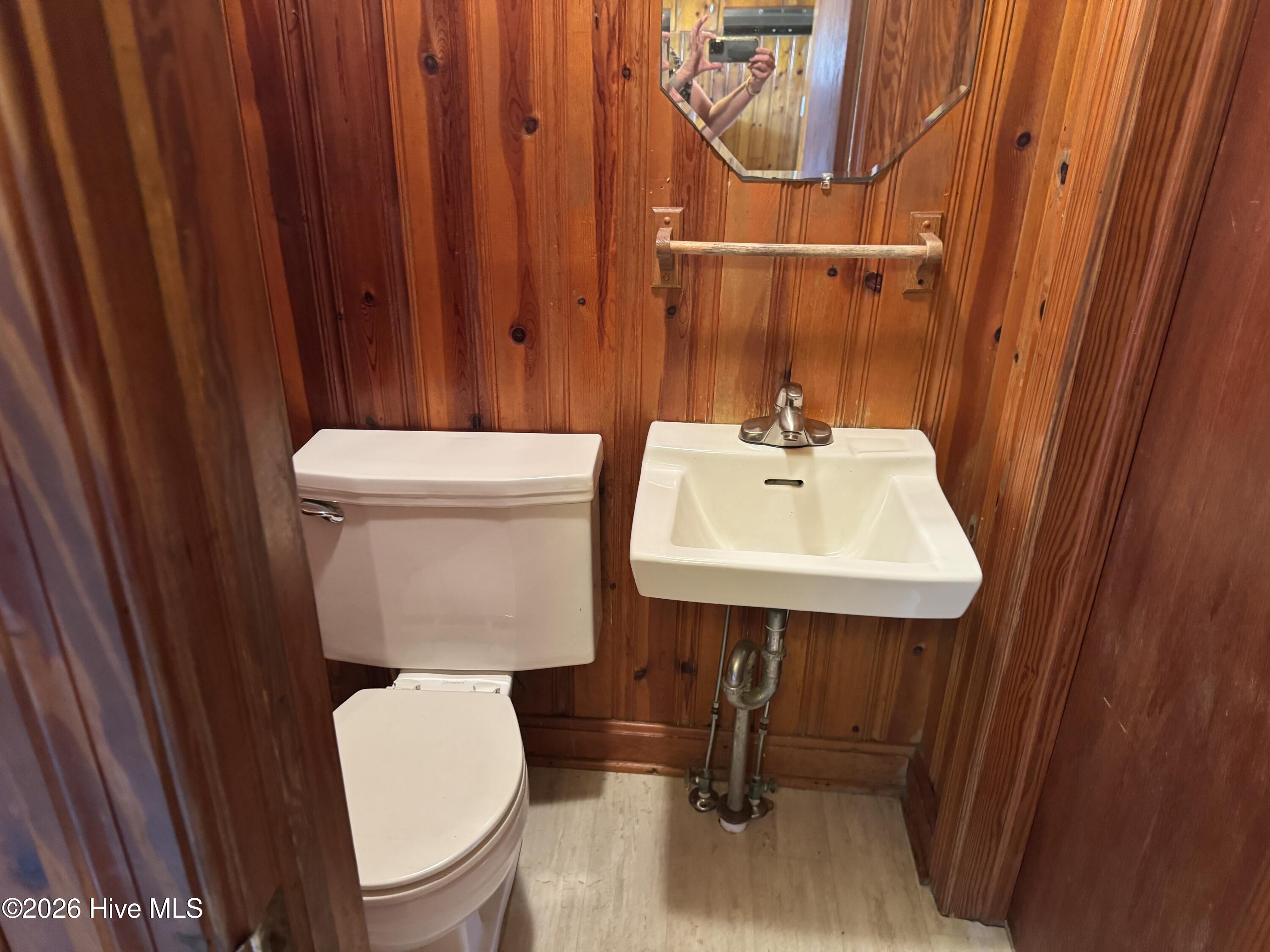 3222 Perry Blizzard Road Deep Run, NC 28525 - Photo 15 of 24 IMG_3634