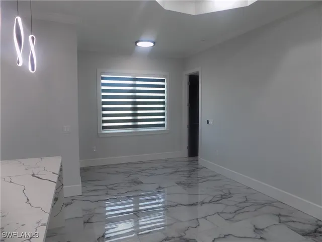 $340,000 | 2992 Douglas Avenue, Fort Myers, FL 33916