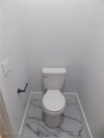 $340,000 | 2992 Douglas Avenue, Fort Myers, FL 33916