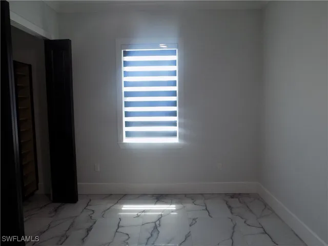 $340,000 | 2992 Douglas Avenue, Fort Myers, FL 33916